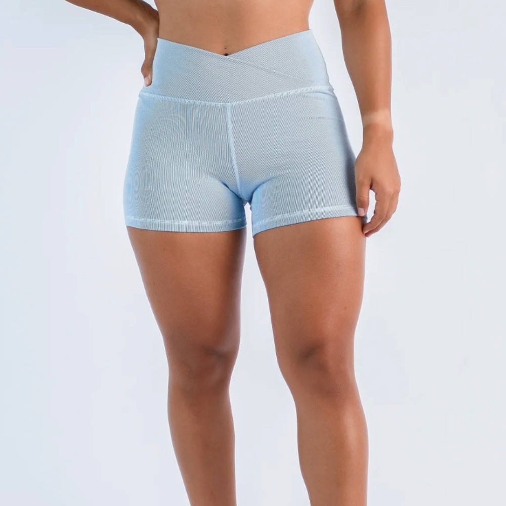 Fleo V waist band ribbed shorts
